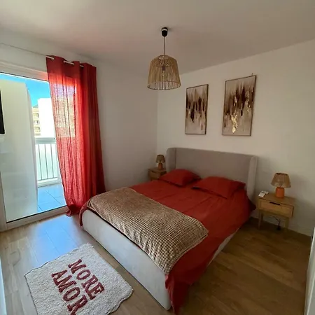 T2 - Apartment